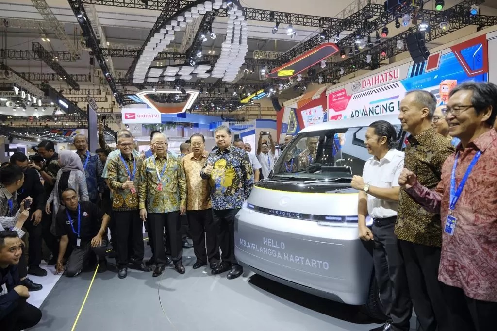 Airlangga Hartarto: Industri Otomotif Jadi Tulang Punggung Pertumbuhan Ekonomi Nasional Airlangga Hartarto: Industri Otomotif Jadi Tulang Punggung Pertumbuhan Ekonomi Nasional